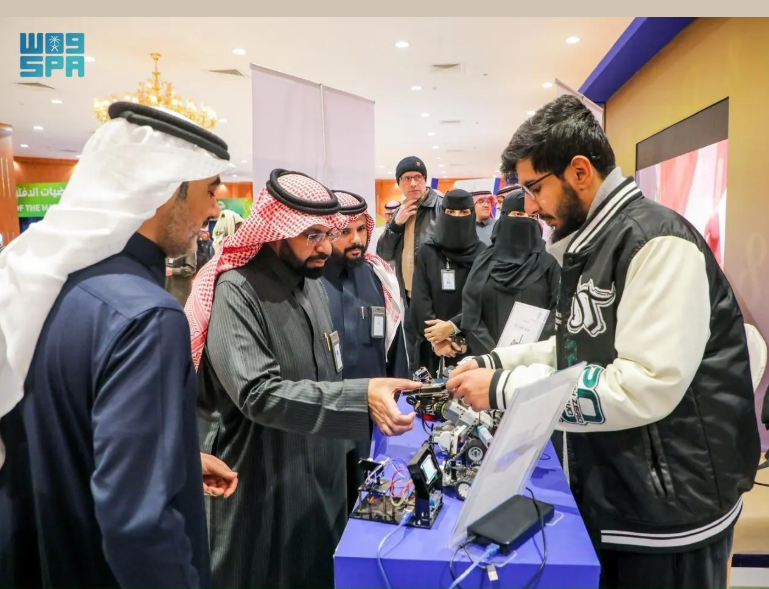 عبر واس| "تقني الحدود الشمالية" يستعرض مجالات الذكاء الاصطناعي بمهرجان "الرياضيات لغة العلوم"